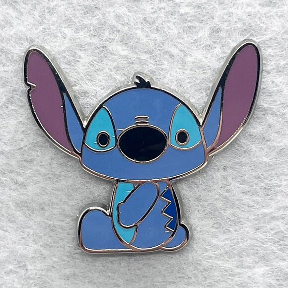 🔮 5/$25 Disney Lilo And Stitch Pin - Picture 1 of 2